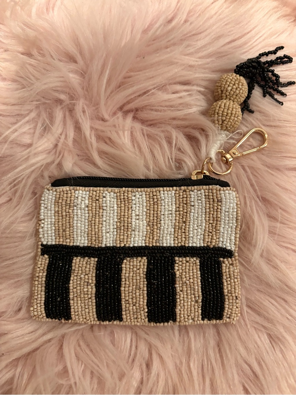 Beaded Coin Pouch - Picture 2 of 3